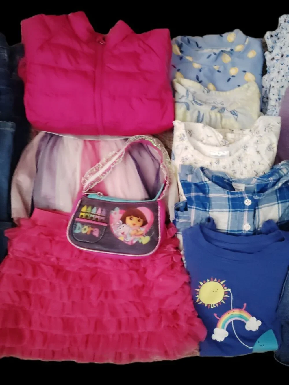 HUGE LOT OF CLOTHES TOPS JEANS JACKET OUTFITS OLD NAVY LIMITED TOO~GIRLS SIZE 3T